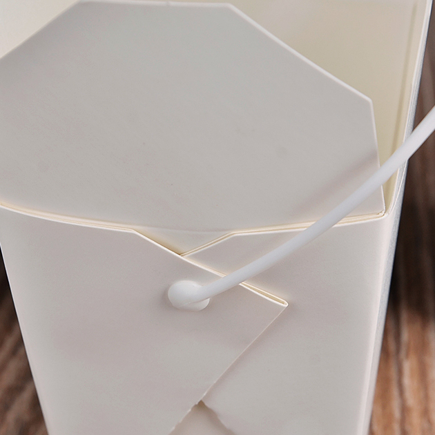 White Chinese food takeout paper box with metal handle 
