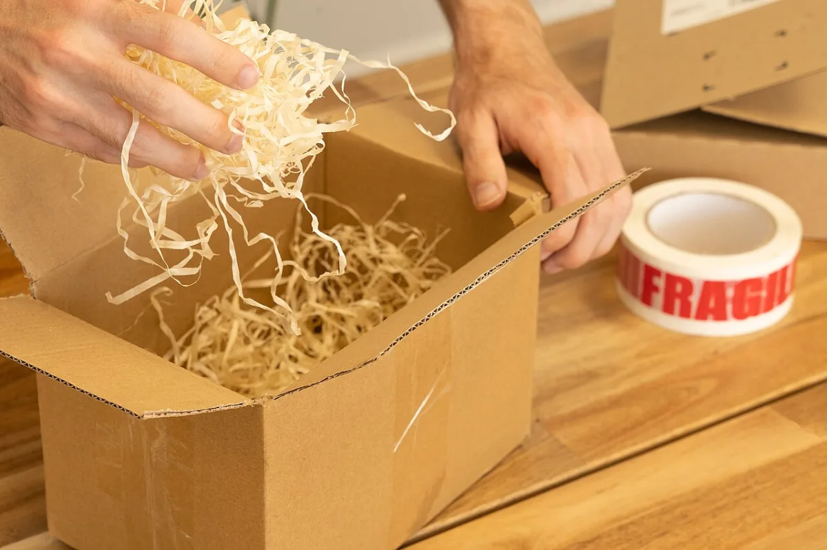 1-2-3 Bottom Folding Carton Box